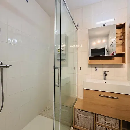 Apartamento T2 En Rez-de-jardin Face à La Avec Parking - Fr-1-309-493 Argelès-sur-Mer