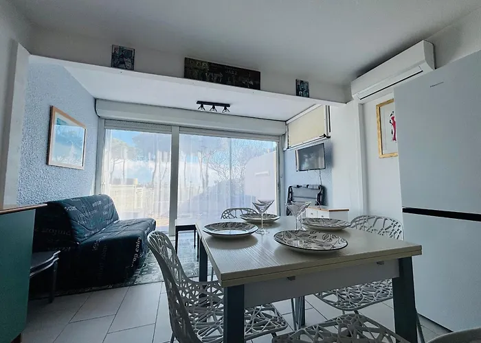 T2 En Rez-de-jardin Face A La Avec Parking - Fr-1-309-493 Апартаменты